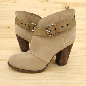 Jessica Simpson Womens Ankle Boot Sz 9 Tan Suede Chic Western Buckle Heel Bootie
